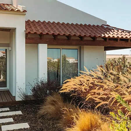 Family & Friends Sagres